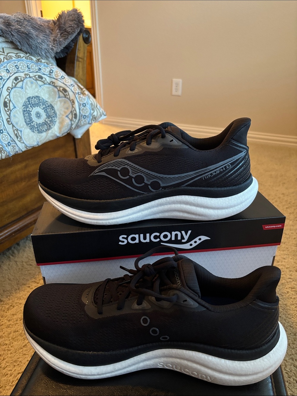 Saucony Triumph 23 Running Shoes